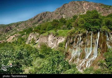 حیرت انگیزترین آبشارهای ایران در قلب زاگرس/ تصاویر