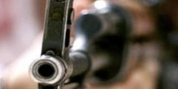 فرماندار آبادان خبر تیراندازی افراد ناشناس به خودروی حامل خود را تکذیب کرد