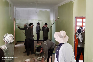 اردوی جهادی طلبه های خارجی در روستای سرفاریاب