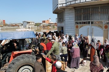 امدادرسانی به مناطق سیل‌زده استان گلستان