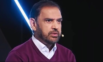 نفت گل خورد، سر فیروز کریمی شکست!