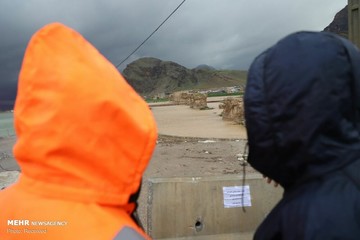 سیلابی شدن مسیل ها و رودخانه های لرستان