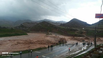 سیلابی شدن مسیل ها و رودخانه های لرستان