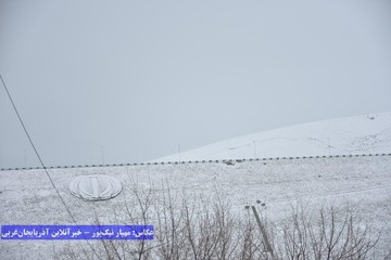 سفیدپوش شدن روستای بند و ارتفاعات خوشاکو