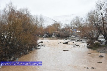 سفیدپوش شدن روستای بند و ارتفاعات خوشاکو