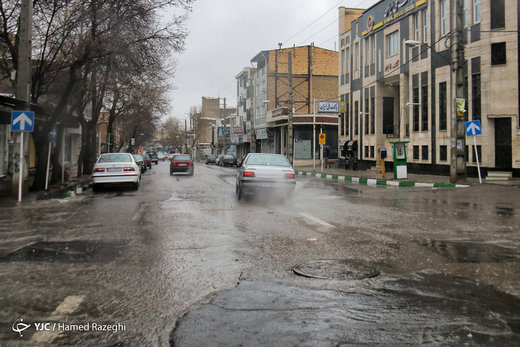 بارش شدید باران و آبگرفتگی معابر در ابهر