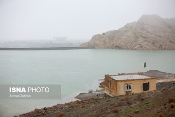 سرزیر شدن سد کبار قم