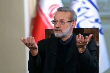لاریجانی: بالاخره از تحریم عبور می‌کنیم/ کشورهای بزرگ نگذارند آمریکا به زورگویی عادت کند
