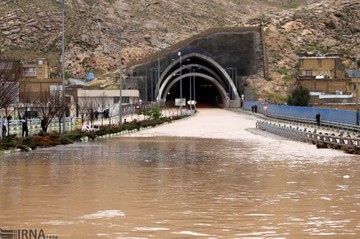 سیل در محله سعدی شیراز