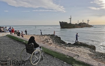 مسافران نوروزی در جزیره کیش