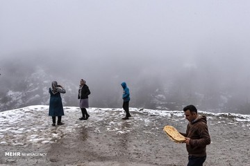 بارش برف در ماسوله