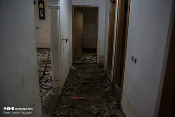 زندگی با بقایای سیل در سیمرغ و روستاهای اطراف