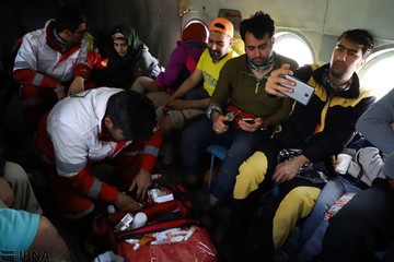 نجات 14 کوهنورد گرفتار در آبشار شوی دزفول
