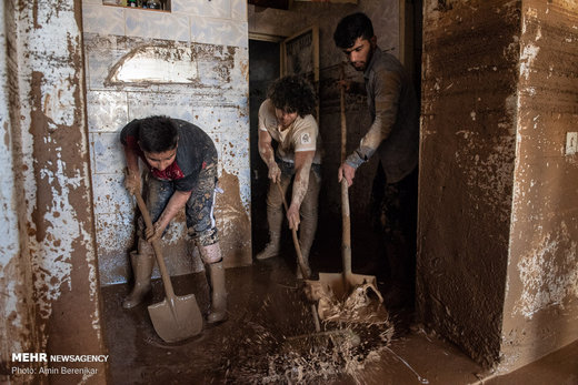 امداد رسانی به سیل زدگان محله سعدی شیراز