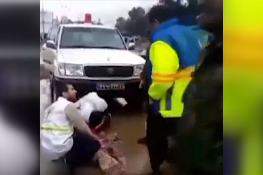 فیلم دیده نشده از نجات جان دختر 6 ساله از سیل شیراز