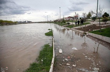 رودخانه قم در معرض خطر جدی سیل