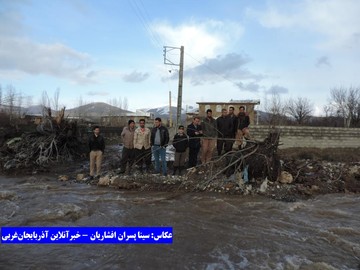 بازدید فرماندار از روستاهای ارومیه بعد از بارندگی شدید