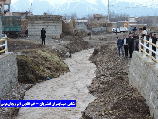 بازدید فرماندار از روستاهای ارومیه بعد از بارندگی شدید