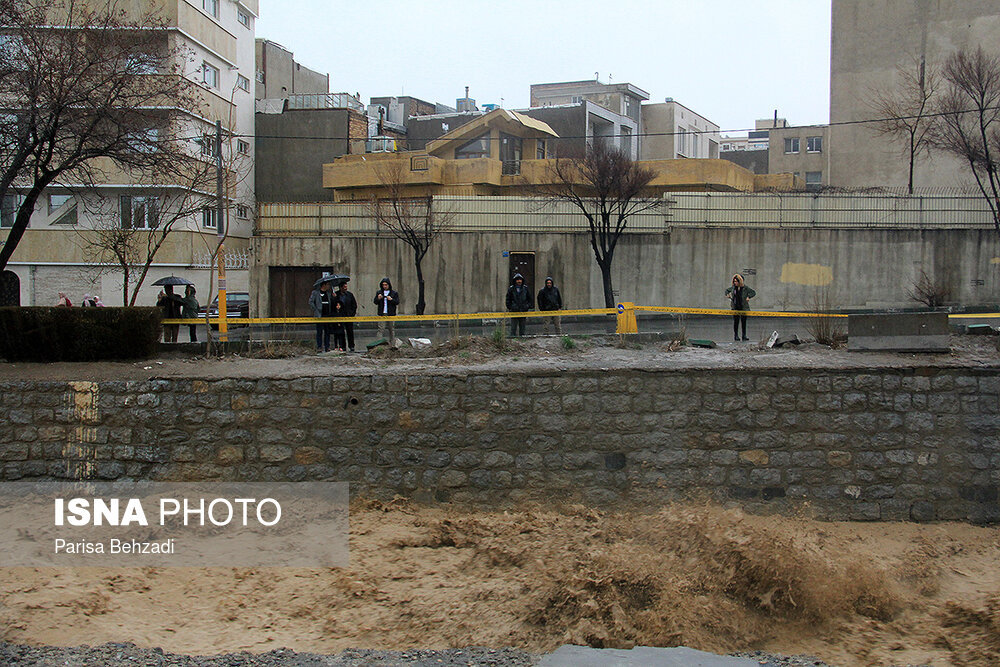 تماشای طغیان رود در اراک