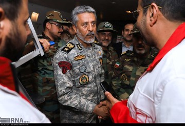ارسال شبانه 50 تن کالا به لرستان و خوزستان توسط هلال احمر