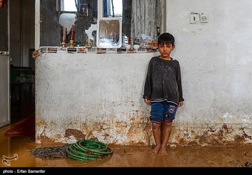 سیل به ۱۰۰۰ خانه در ملایر آسیب زد