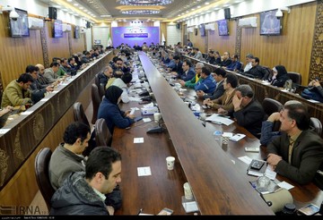جلسه ستاد مدیریت بحران استان لرستان با حضور علی لاریجانی