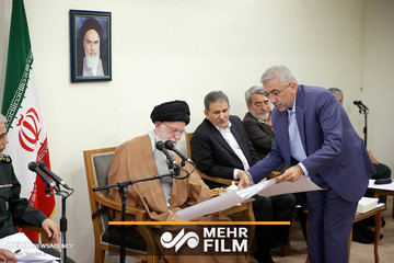 وزیر نیرو به رهبرانقلاب چه توضیحاتی داد؟ وزیر نیرو به رهبرانقلاب چه توضیحاتی داد؟