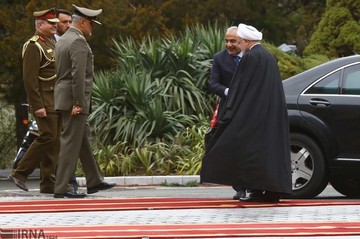 استقبال رسمی رئیس‌جمهوری ایران از نخست‌وزیر عراق