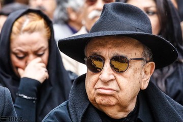 مراسم تشییع پیکر جمشید مشایخی