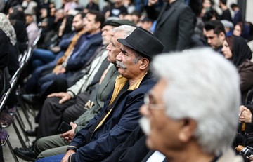 مراسم تشییع پیکر جمشید مشایخی
