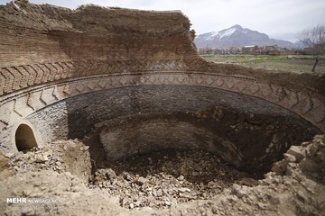 ریزش یخچال میرفتاح