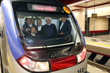 افتتاح خط شش مترو تهران با حضور رئیس‌جمهور