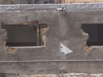 شکاف زمین و دیوار خانه‌ها در روستای حسین‌آباد سمنان