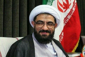 نماینده ولی فقیه و امام جمعه همدان: رسانه باید مطالبه‌گر و به دور از حاشیه‌سازی باشد
