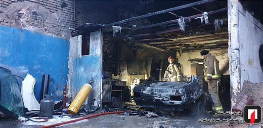 آتش سوزی کارگاه صافکاری و نقاشی خودرو