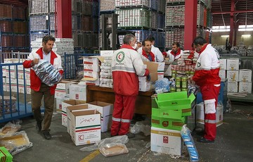 تحویل محموله بشر دوستانه صلیب سرخ آلمان برای سیل‌زدگان