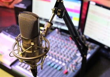 مسابقه رادیویی برای علاقه‌مندان به خوانندگی