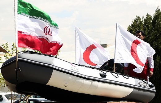 تحویل محموله بشر دوستانه صلیب سرخ آلمان برای سیل‌زدگان