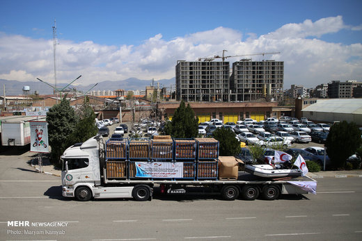 تحویل محموله بشر دوستانه صلیب سرخ آلمان برای سیل‌زدگان