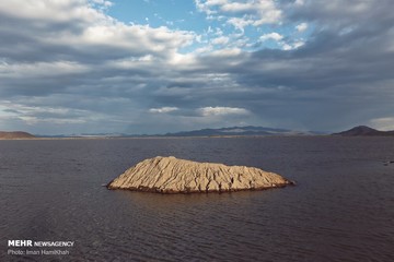 آب‌گیری کامل تالاب آق‌گل بعد از بیست سال