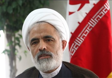 مجید انصاری: بحثی درباره استعفای آملی لاریجانی از ریاست مجمع تشخیص مصلحت نظام مطرح نیست