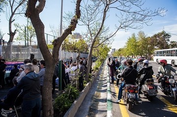 مراسم گلریزان جامعه ورزش برای کمک به مردم سیل‌زده