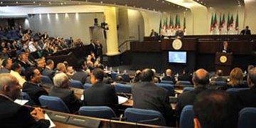  رئیس‌جمهور موقت الجزائر انتخاب شد