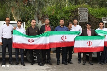 زنجیره انسانی حمایت از سپاه در جزیره خارک
