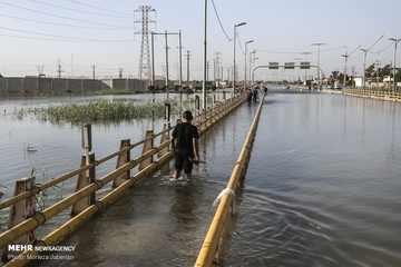 تصاویر | سیلاب پشت دروازه‌های اهواز 