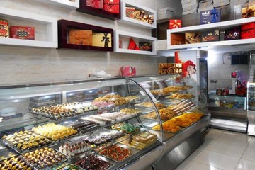 بازار خالی از مشتری قنادان/شیرینی شب عید چند؟