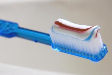 اثرات مخرب محصولات سفید کنند بر دندان