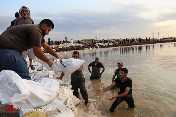 ساخت سیل بند در گلدشت اهواز