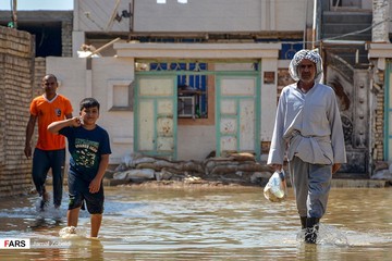 ورود سیلاب به غرب اهواز