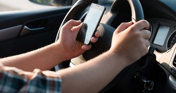 اعلام رقم جریمه استفاده از تلفن همراه حین رانندگی 